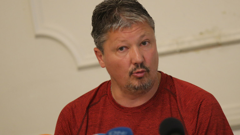 Бившият футболист и треньор на ЦСКА Любослав Пенев, е сред