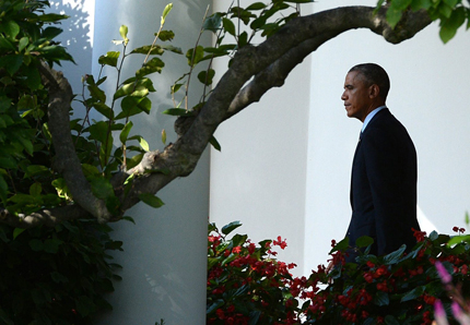Битката срещу джихадистите не е само на САЩ, обяви Обама