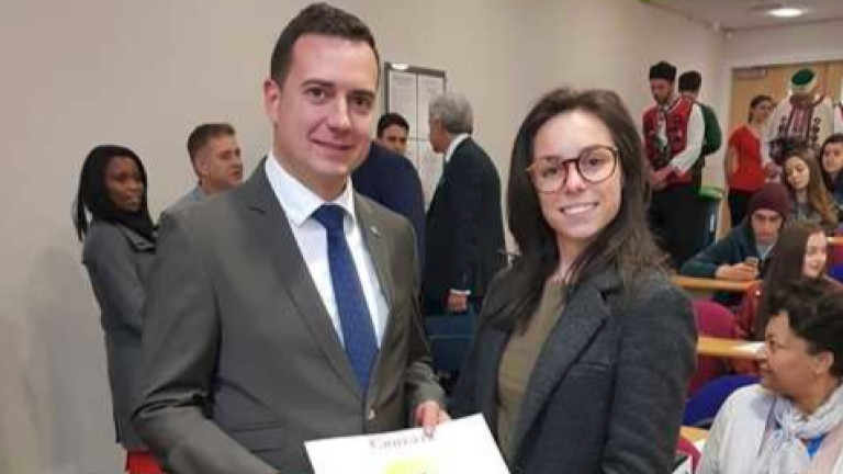 Заместник-министърът на младежта и спорта Николай Павлов се срещна с български студенти във Великобритания