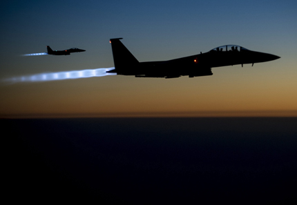 Американската коалиция нанесе 12 въздушни удара в Ирак и Сирия 