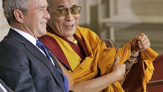 Засилва се международният натиск над Китай за диалог с Далай Лама