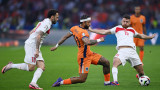 Нидерландия - Турция 0:0, на трибуните на "Олимпиащадион" ври и кипи