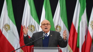 Руди Джулиани адвокатът на президента на САЩ Доналд Тръмп призна