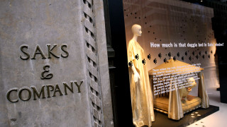 Saks Fifth Avenue е най значимият магазин на Hudson s Bay Company