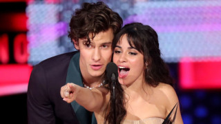 Една от горещите двойки които следим с интерес са младите