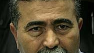 Израел отстъпва на границата с Ливан да има сили на НАТО