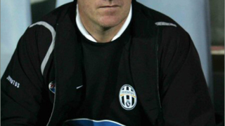 Дешан: В Юве е странно