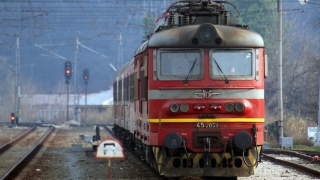 Възстановиха движението на влакове между Горна баня и Захарна фабрика