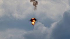 Половината от изстреляните срещу Израел 300 ирански ракети са били с касетъчни бомби