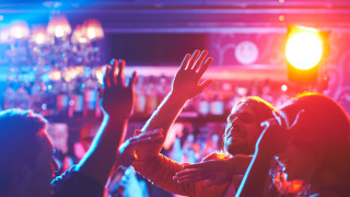 Полицията хвана над 30 непълнолетни в дискотеки и барове във