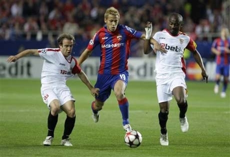 Леонид Слутски прие спокойно победата над Севиля