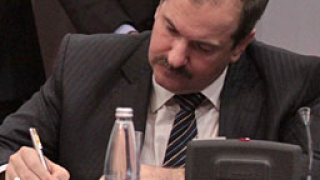 Решават съдбата на шефа на НЕК