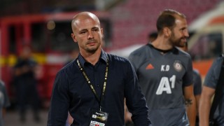 Треньорът на ЦСКА Нестор ел Маестро обмисля да смени схемата