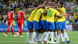 Защитникът Дани Алвеш ще замени Неймар като капитан на Бразилия