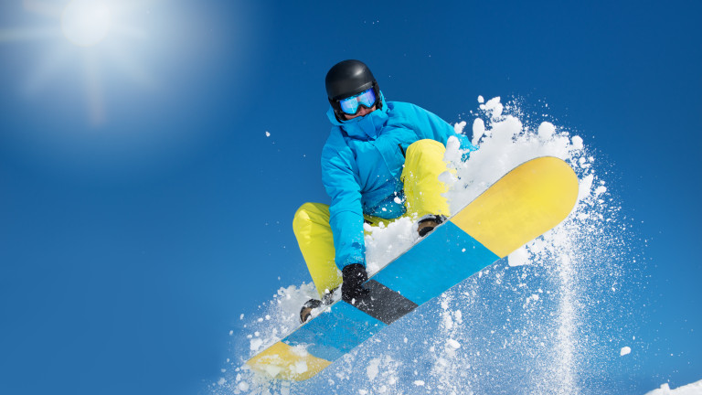 Сноубордисти от цял свят се събират в Боровец