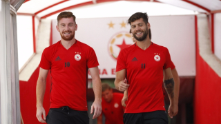 Португалските халфове на ЦСКА Рубен Пинто и Давид Симао са