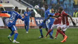 Легендарният нападател и бивш треньор на Левски Михаил Вълчев
