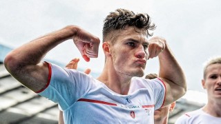 Звездата на Евро 2020 се възхити на ММА боец