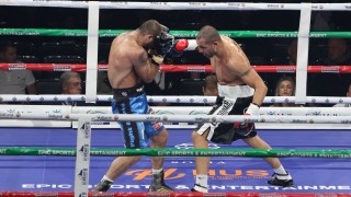 Култово начало на боксовата гала: Грузинец наби треньора си след загуба от нашия Спас Генов!