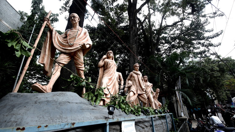 Крадците откраднаха част от останките на Махатма Ганди по вереме