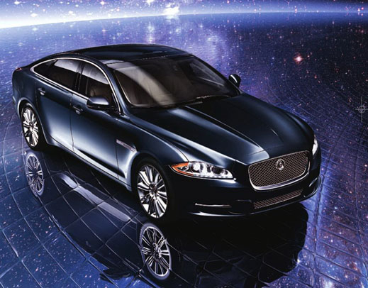 Специален Jaguar XJ в коледния каталог на Неймън Маркъс