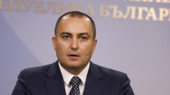 ГЕРБ: Радев "доволно потрива ръце" от високите цени на горивата