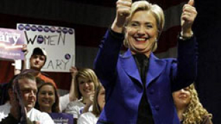 От екипа на Обама нарекоха Хилари "чудовище"