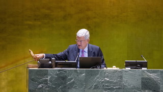 Въпреки усилията да се избегне решението за две държави остава