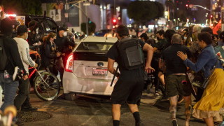 Полицията в американския град се подготвя за четвъртата нощ на