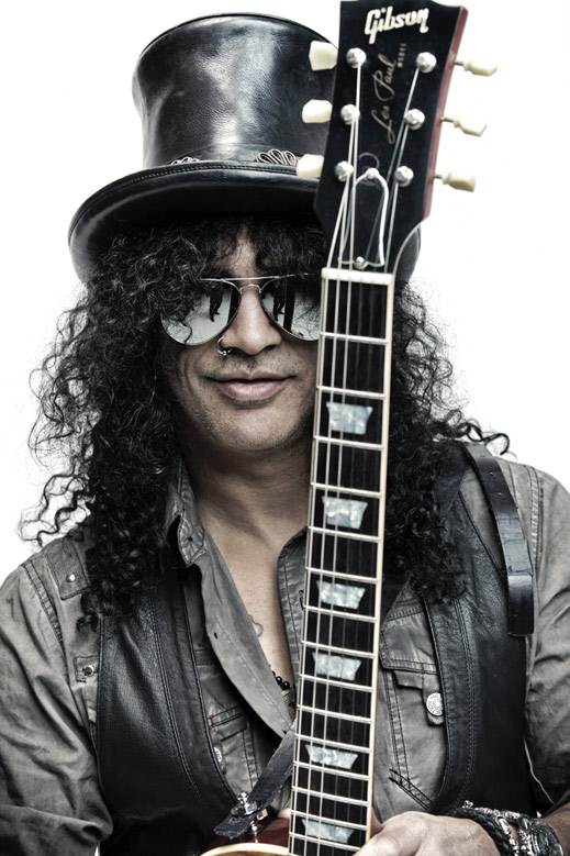 SLASH идва отново в България