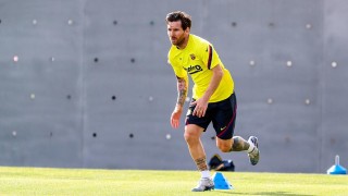 Барселона направи първа тренировка след точно 56 дни Каталунците преминаха