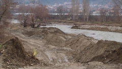 Възстановяват по спешност дигата на река Градевска край Симитли
