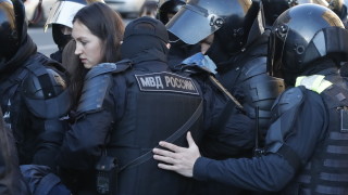 Демонстранти в руския регион Дагестан влязоха в сблъсъци с полицията