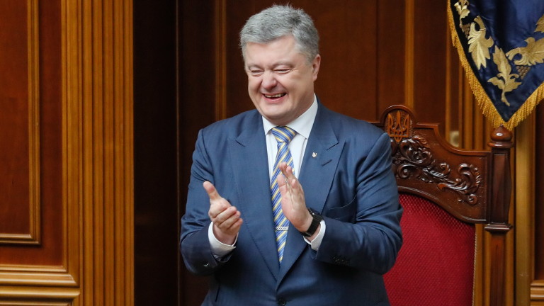 Порошенко мечтае след мандата си да представлява Украйна в ЕП