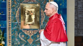Папа Лъв XIV започна историческо посещение в Алжир първата