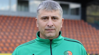Селекционерът на националния отбор Ясен Петров ще има нов човек