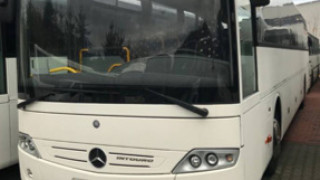 Осигурени са автобуси за временно спрените влакове на БДЖ