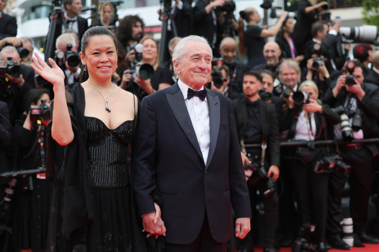 Последното дете на Робърт де Ниро е от актуалната му другарка Тифани Чен