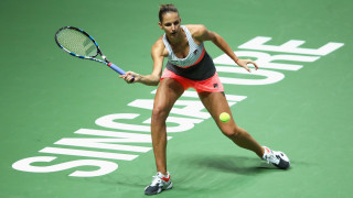 Каролина Плишкова и Гарбине Мугуруса спечелиха първите срещи от финалния