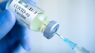 Българите остават в паника заради COVID-19, но още не искат да се ваксинират