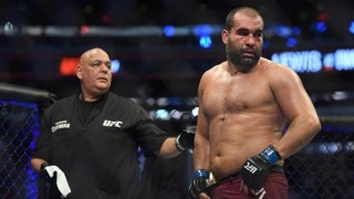 UFC предлага нов договор на Багата