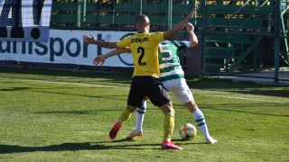 Ботев Пловдив ще предложи нови договори на трима свои футболисти