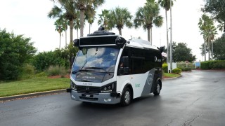 Познат на софиянци турски производител пуска първите автономни мини автобуси в САЩ