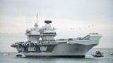 Най-новият кораб за £3,1 милиарда на британския флот протече