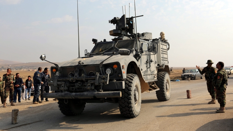 Иракските сили временно спират настъплението към Мосул