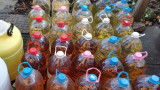  Иззеха близо 900 литра незаконен алкохол в Плевенско и Ловешко 