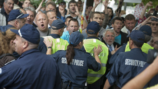 122-ма задържани за 16 дни протести в София