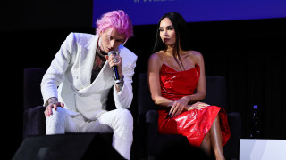 Меган Фокс и Machine Gun Kelly известен още като Колсън