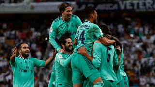 Реал Мадрид победи без затруднения Валенсия в полуфинална среща за