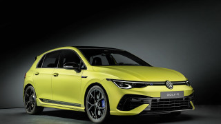 Volkswagen пуска на пазара лимитирана серия от 333 бройки на